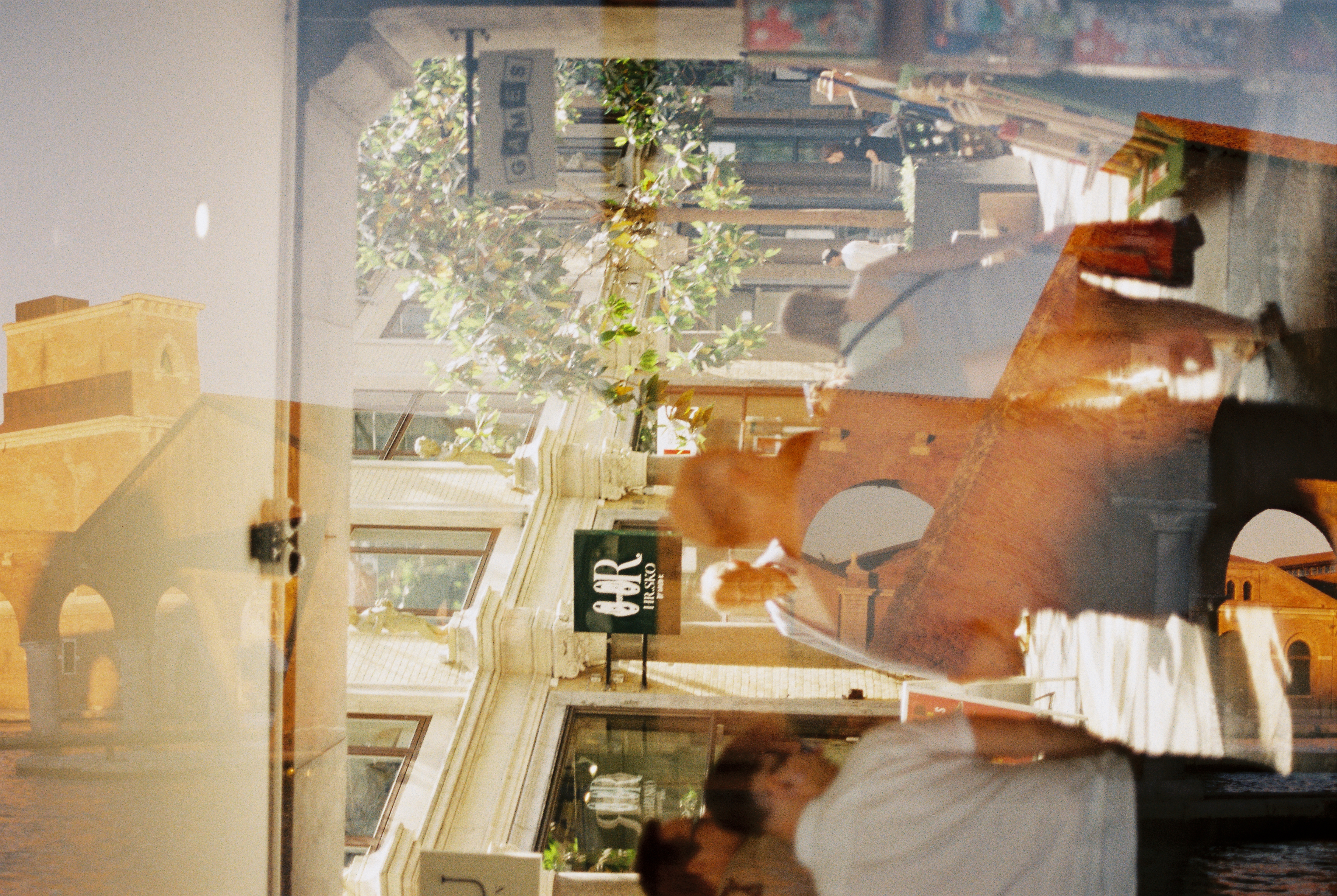 Digital archive visualization